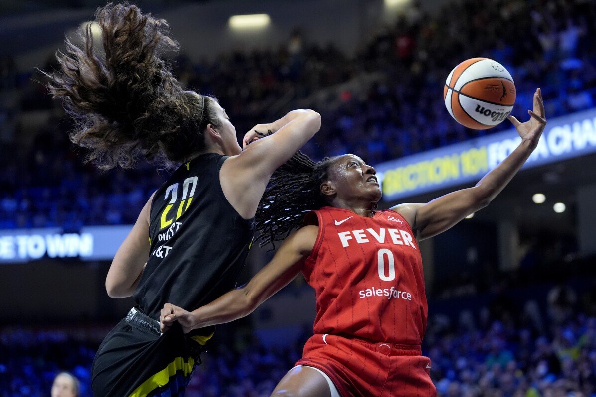 Kelsey Mitchell sta giocando un ruolo importante nel cambiamento della Fever e nel tentativo di raggiungere i playoff della WNBA